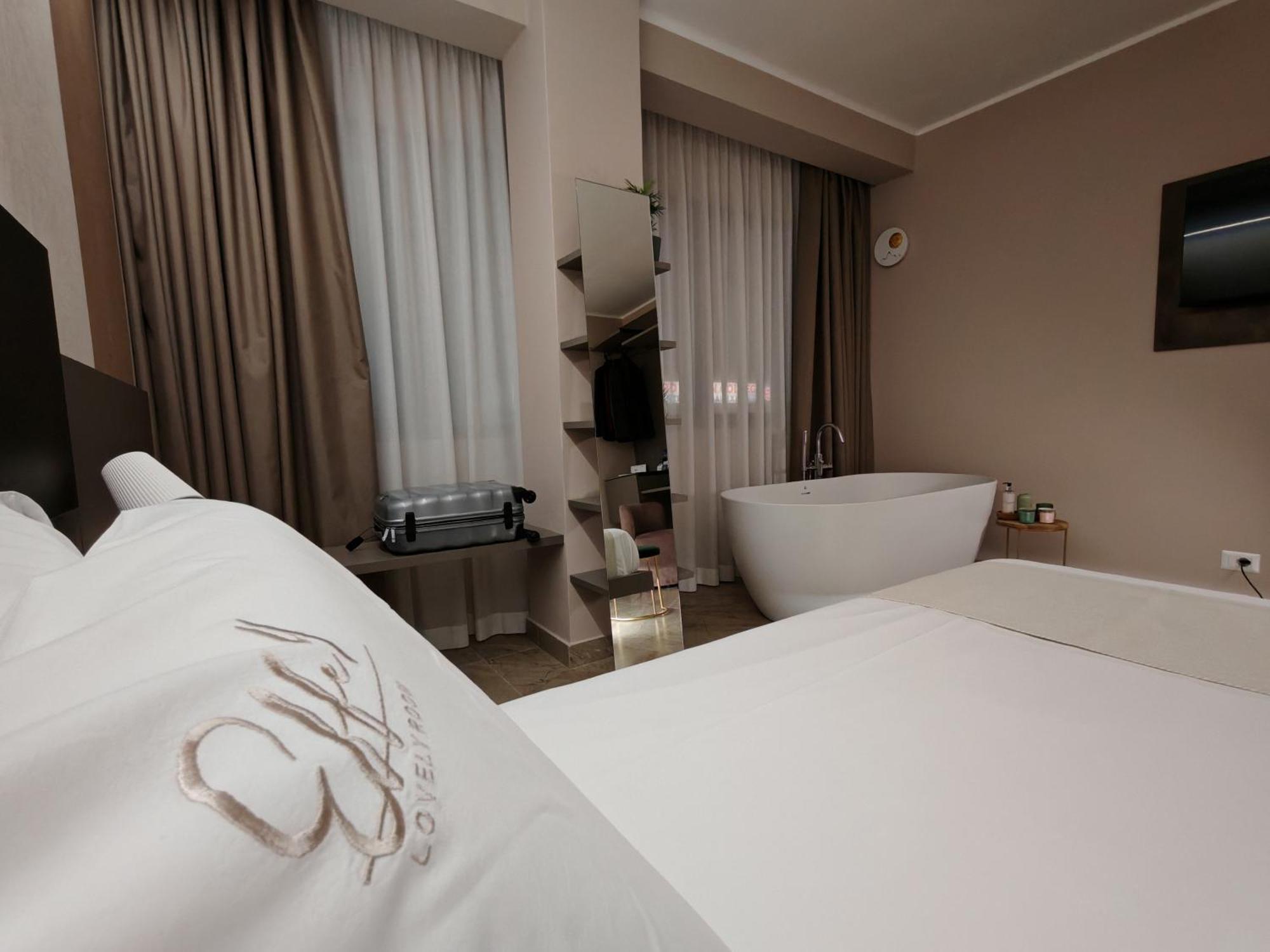 Effe4 Lovely Room Μπάρι Εξωτερικό φωτογραφία