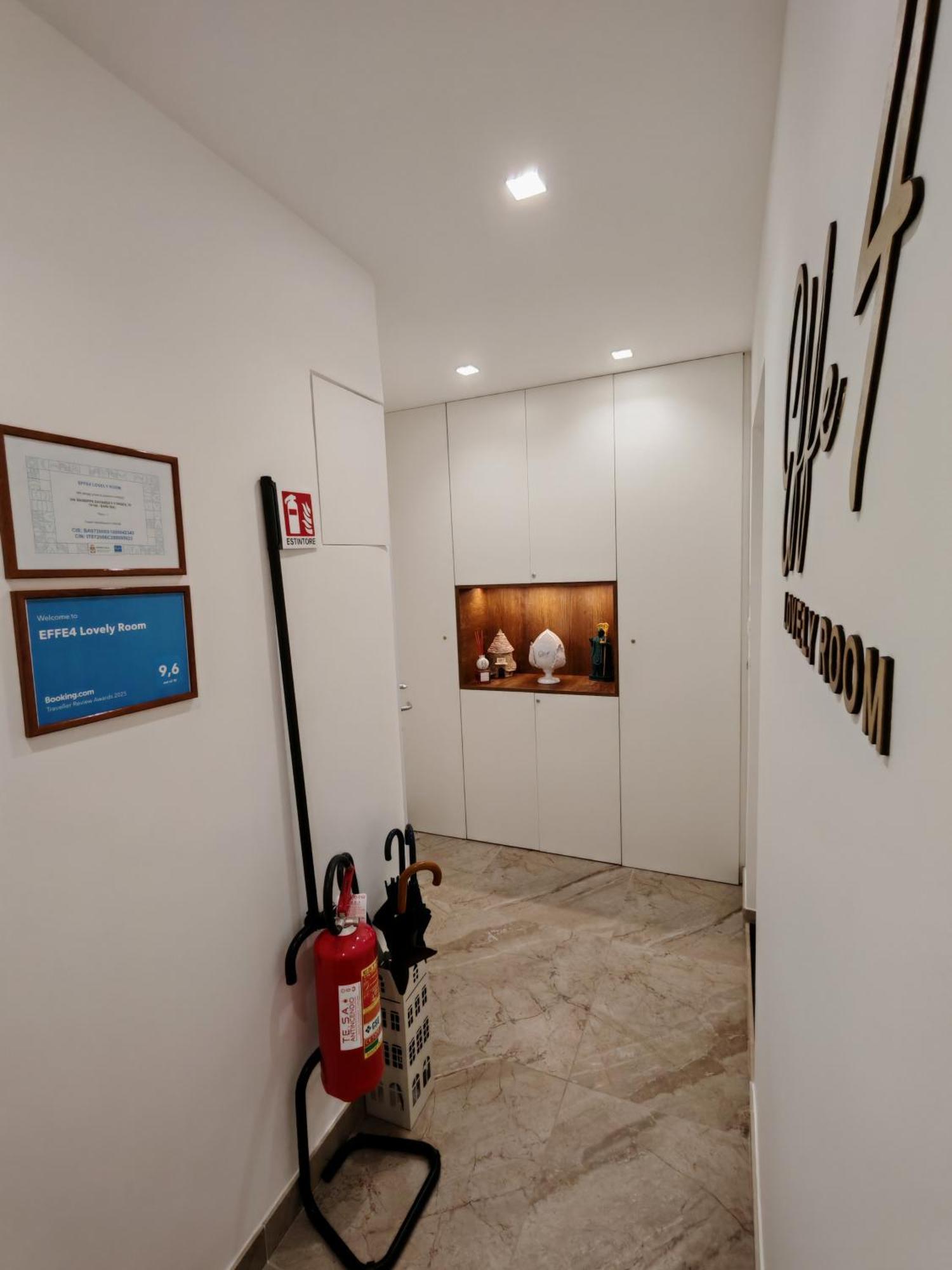 Effe4 Lovely Room Μπάρι Δωμάτιο φωτογραφία