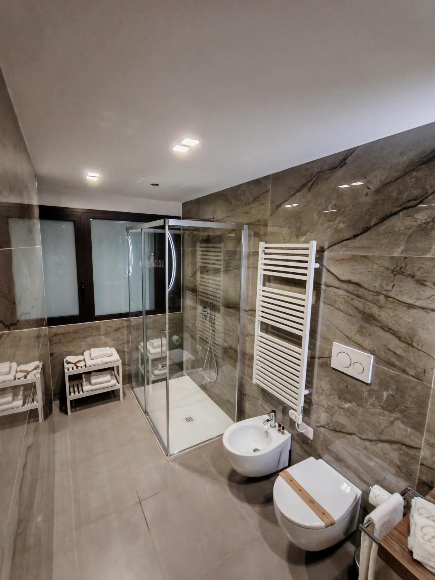 Effe4 Lovely Room Μπάρι Εξωτερικό φωτογραφία