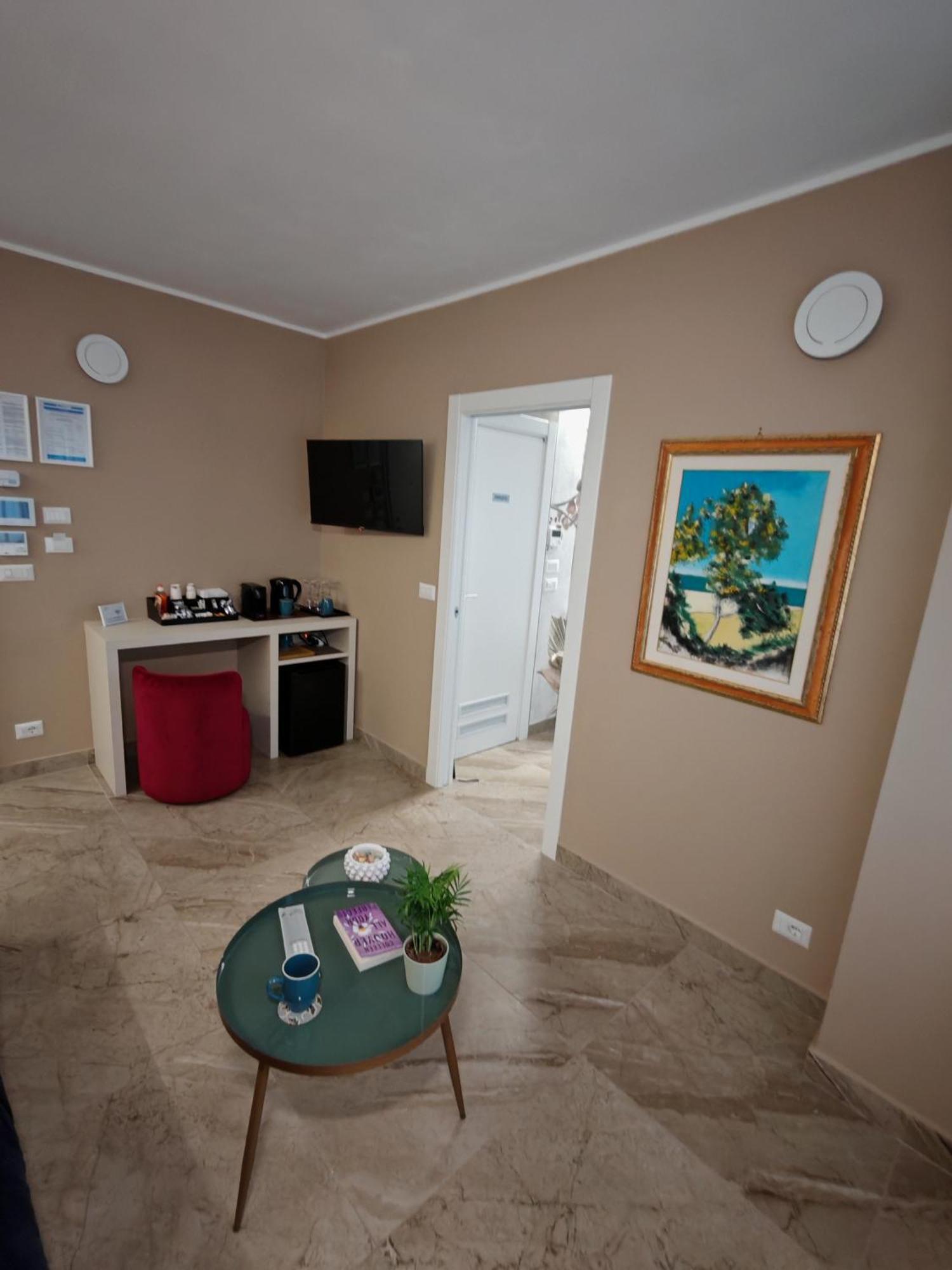 Effe4 Lovely Room Μπάρι Εξωτερικό φωτογραφία